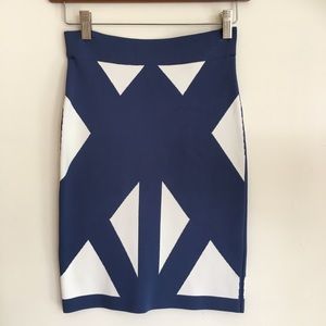 BGBC MaxAzria bodycon pencil skirt XS blue white📦